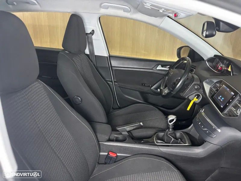 Peugeot 308 1.5 BlueHDi Style - 7