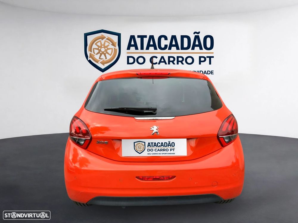 Peugeot 208 - 17