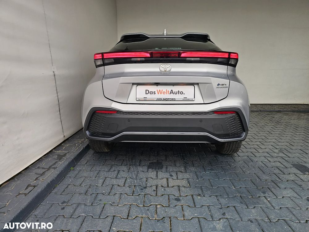 Toyota C-HR - 16