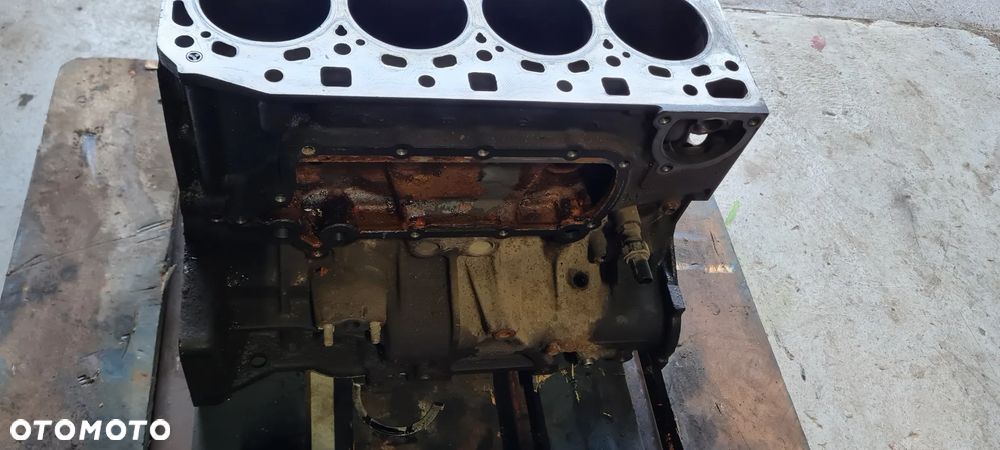 Kia Sorento I 2.5 Blok Silnika - 5