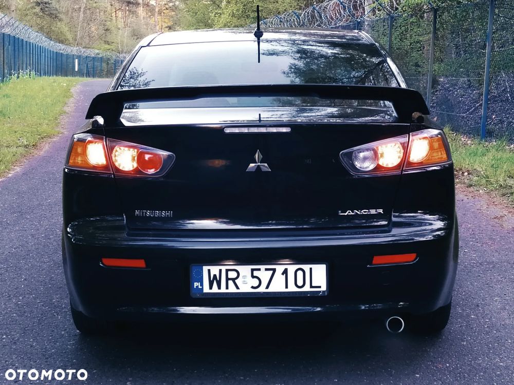 Mitsubishi Lancer 1.6 Intense - 17