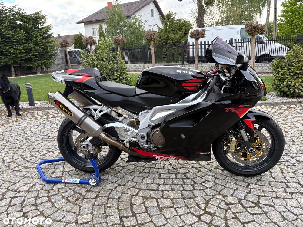 Aprilia RSV - 30