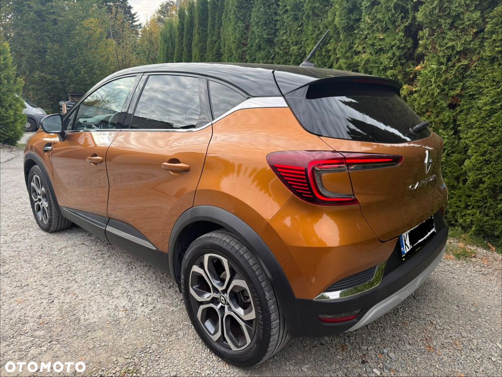 Renault Captur - 22