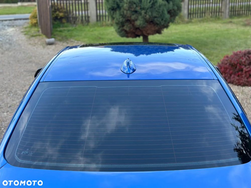 BMW Seria 3 335i xDrive - 17