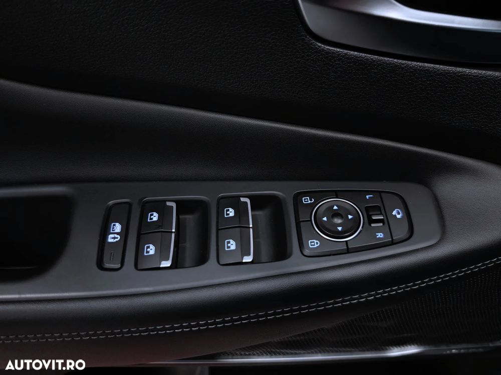 Hyundai Santa Fe 1.6 Plugin-Hybrid 4WD Prime - 32