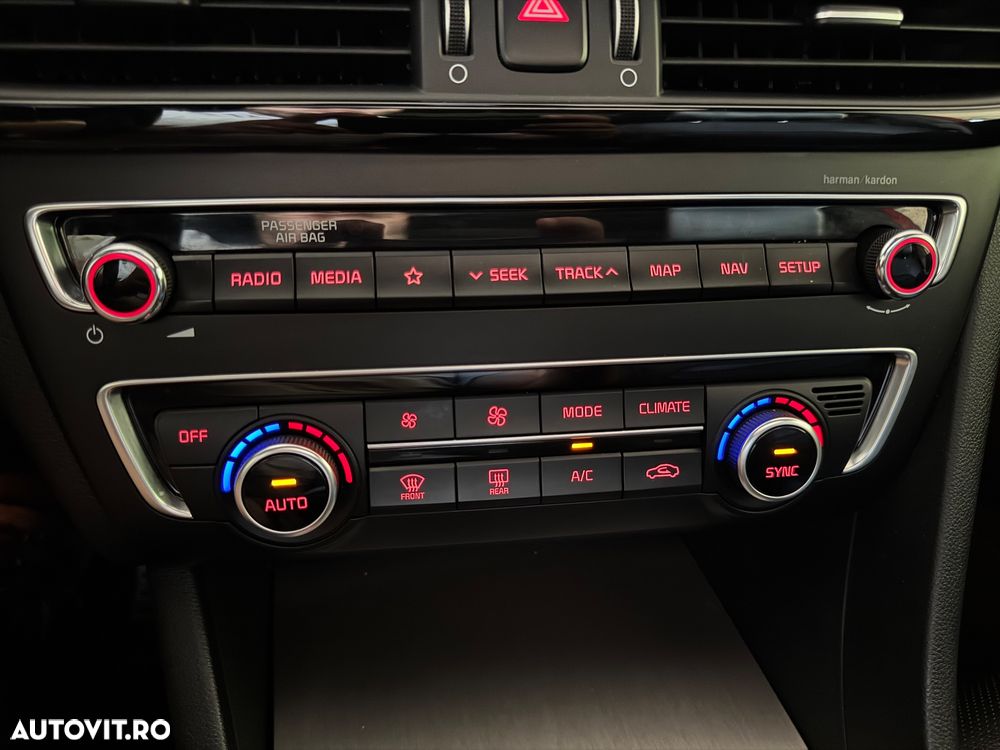 Kia Optima - 30