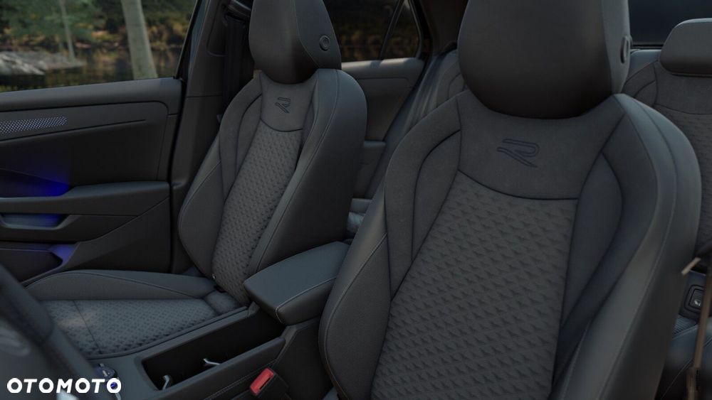 Volkswagen T-Roc 1.5 eTSI R-Line DSG - 12