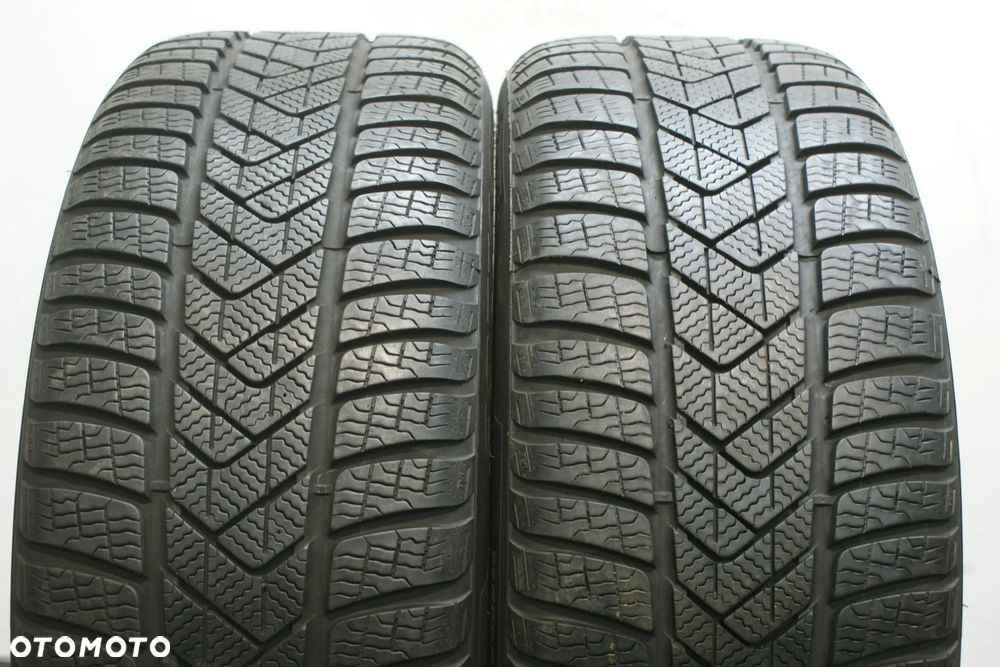 zimowe 225/50R17 PIRELLI WINTER SOTTOZERO 3 , 6,4mm 2024r B4052 - 1