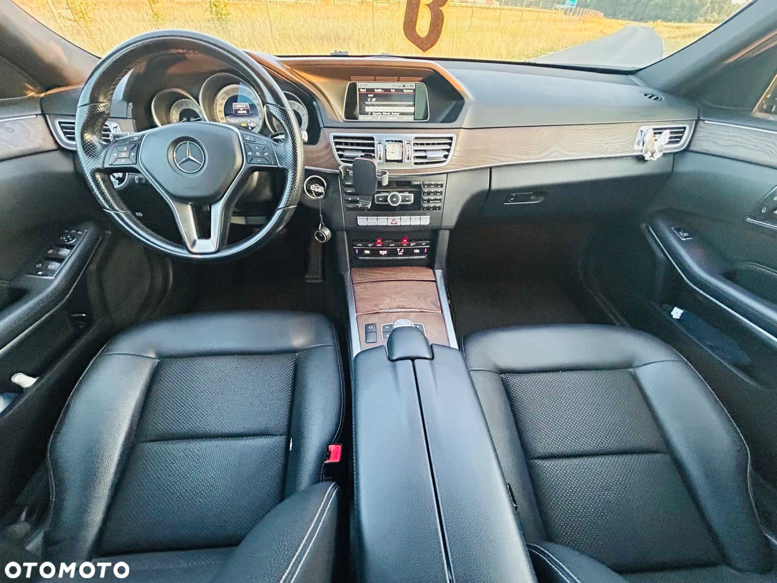 Mercedes-Benz Klasa E 200 CGI BlueEFFICIENCY Automatik Avantgarde - 14