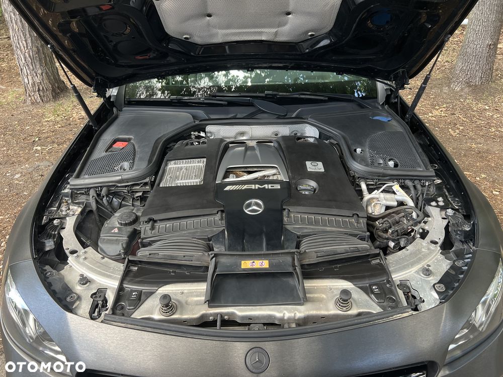 Mercedes-Benz Klasa E AMG 63 S 4-Matic+ - 16