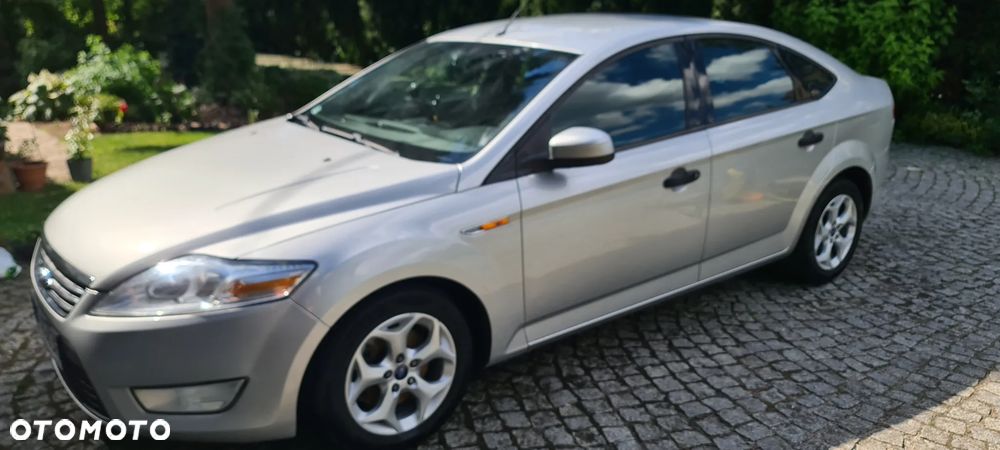 Ford Mondeo 1.8 TDCi Ambiente - 4