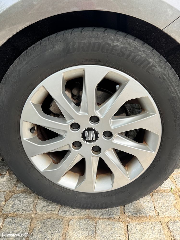 SEAT Leon ST 1.6 TDI Style Ecomotive - 6