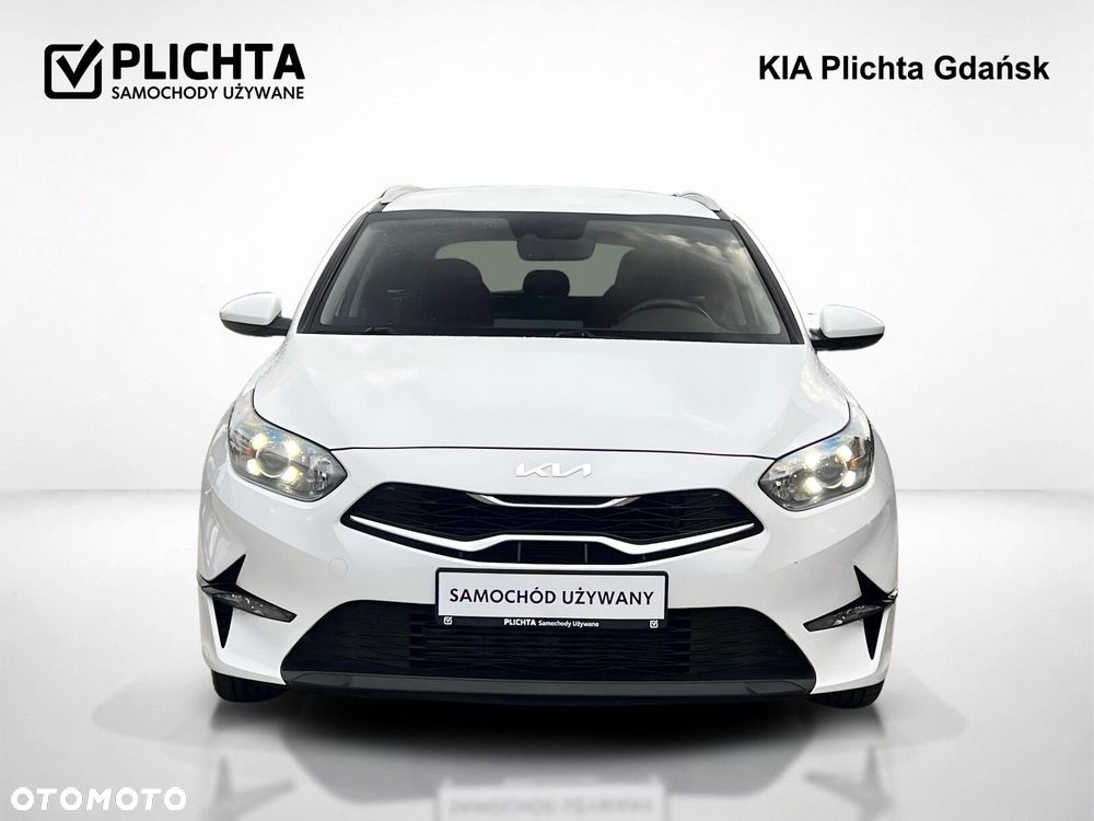 Kia Ceed - 9