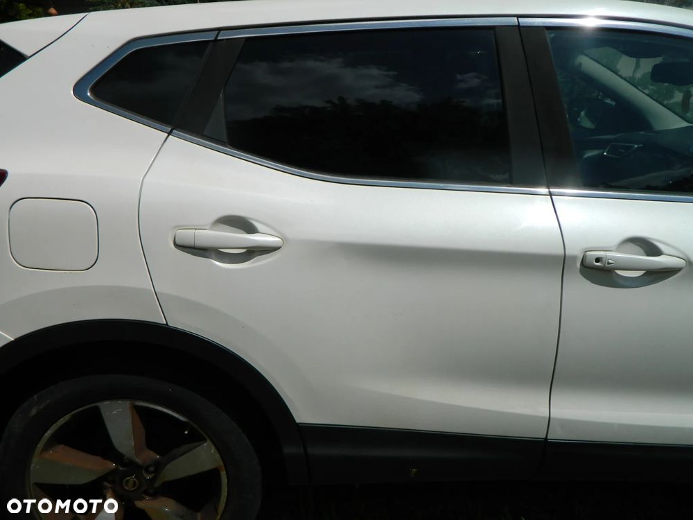 NISSAN QASHQAI J11 QAB NA CZĘŚCI oryginalny lakier - 20