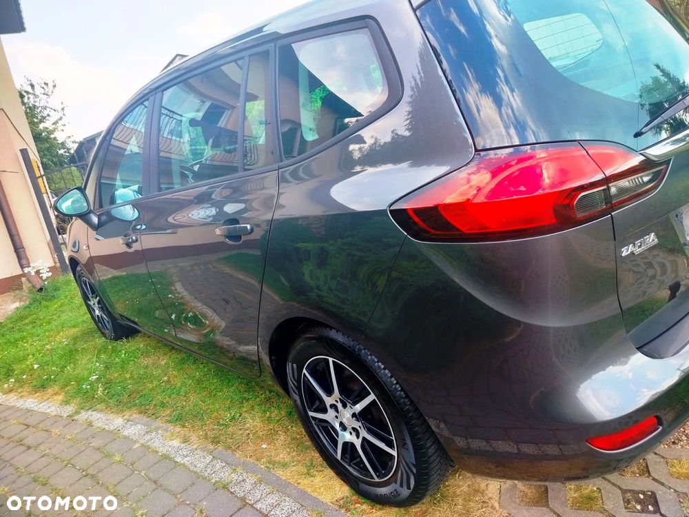Opel Zafira 1.4 T Cosmo EcoFLEX S&S - 11