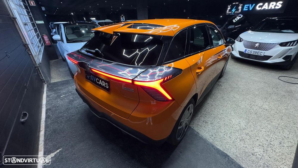 MG MG4 4 Luxury 64 kWh - 3