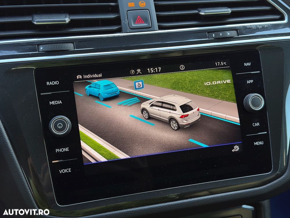 Volkswagen Tiguan 2.0 TDI SCR DSG 4Motion Elegance - 34