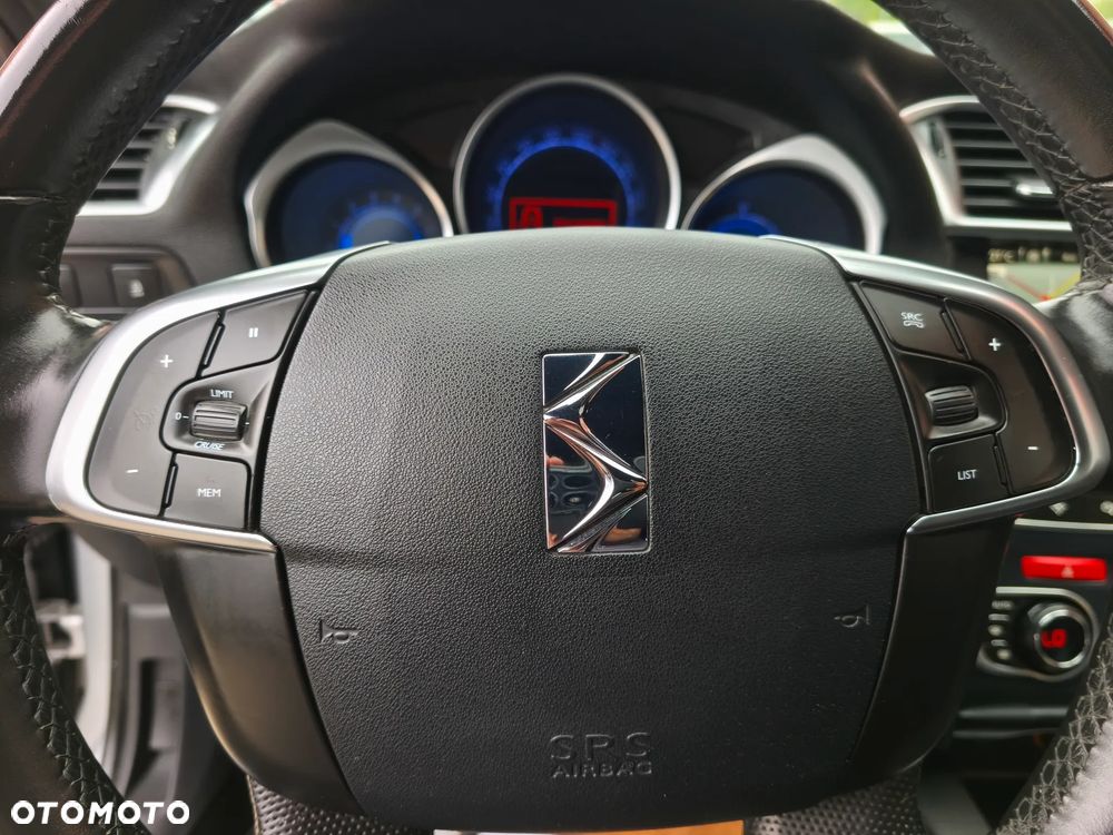 Citroën DS4 1.2 PureTech Be Chic S&S - 17
