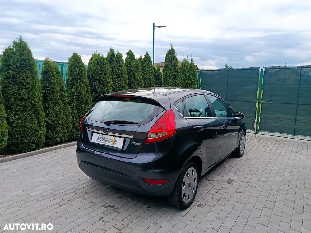 Ford Fiesta - 4