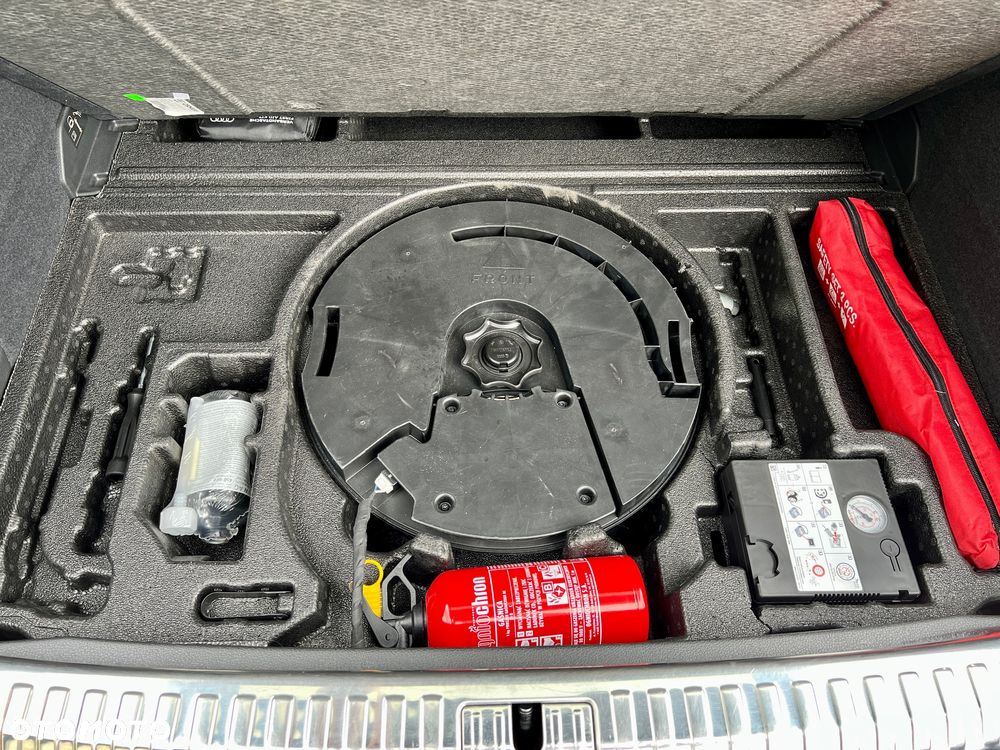 Audi Q3 35 TDI S tronic S line - 28