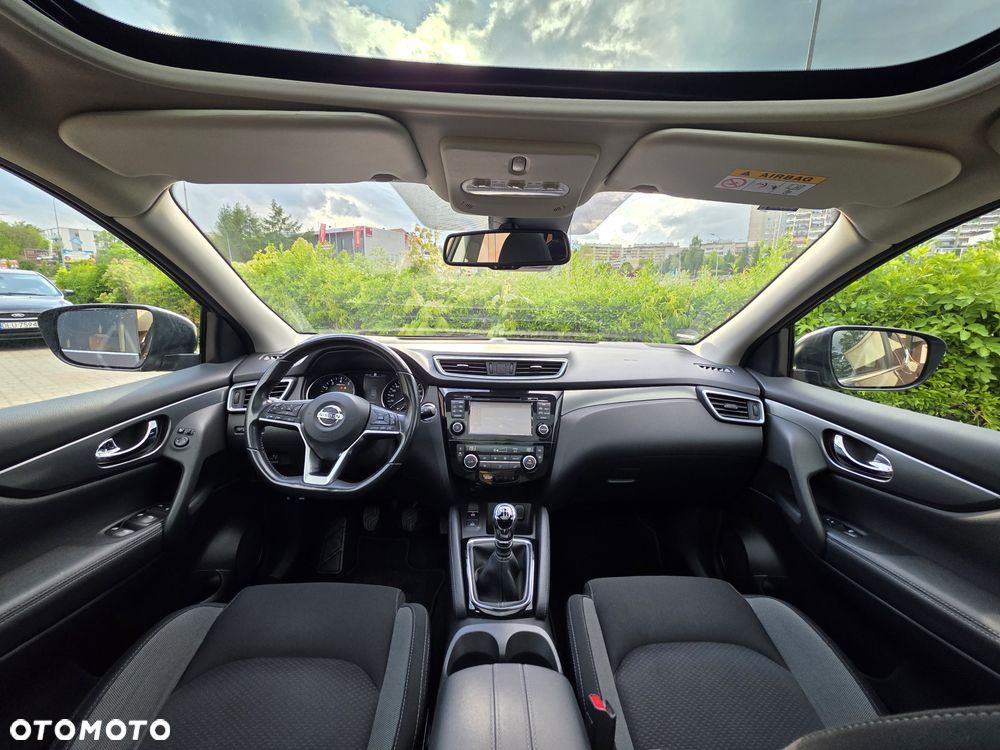 Nissan Qashqai 1.3 DIG-T Tekna EU6d - 8