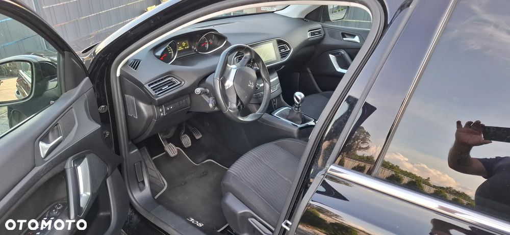 Peugeot 308 BlueHDi 120 Stop & Start Allure - 12