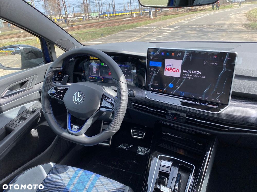 Volkswagen Golf - 13