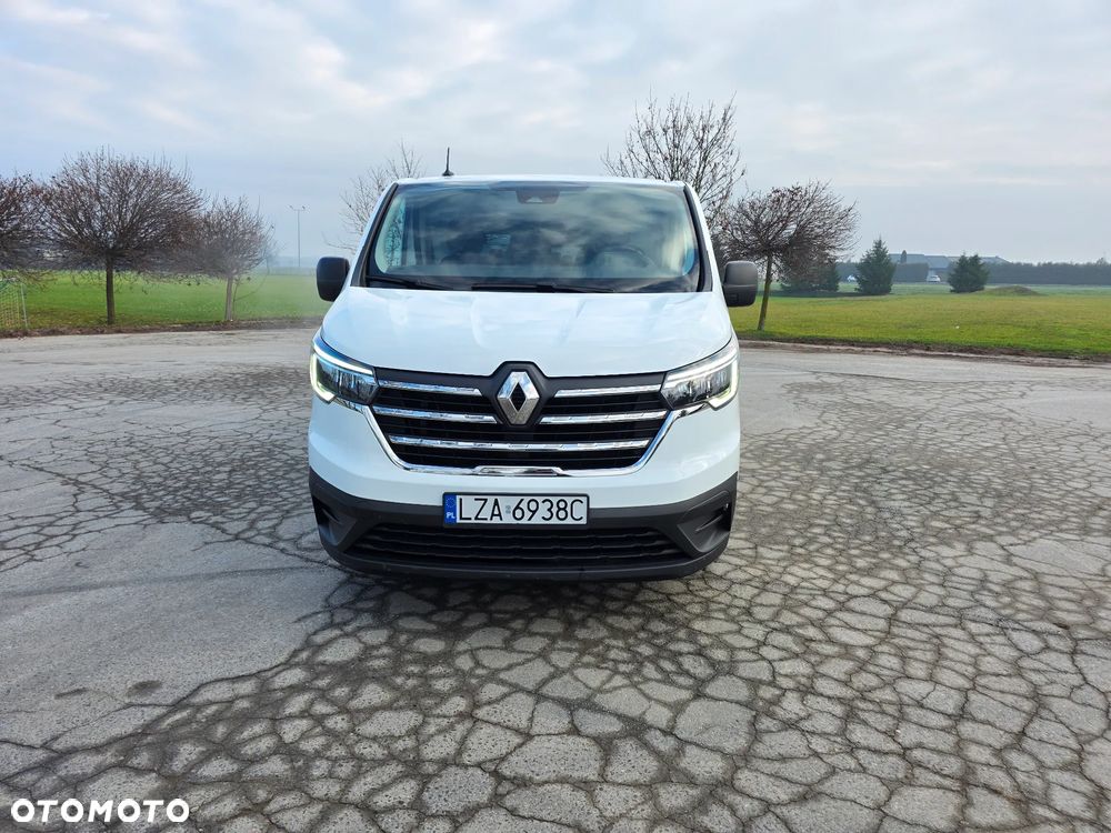 Renault Trafic - 2