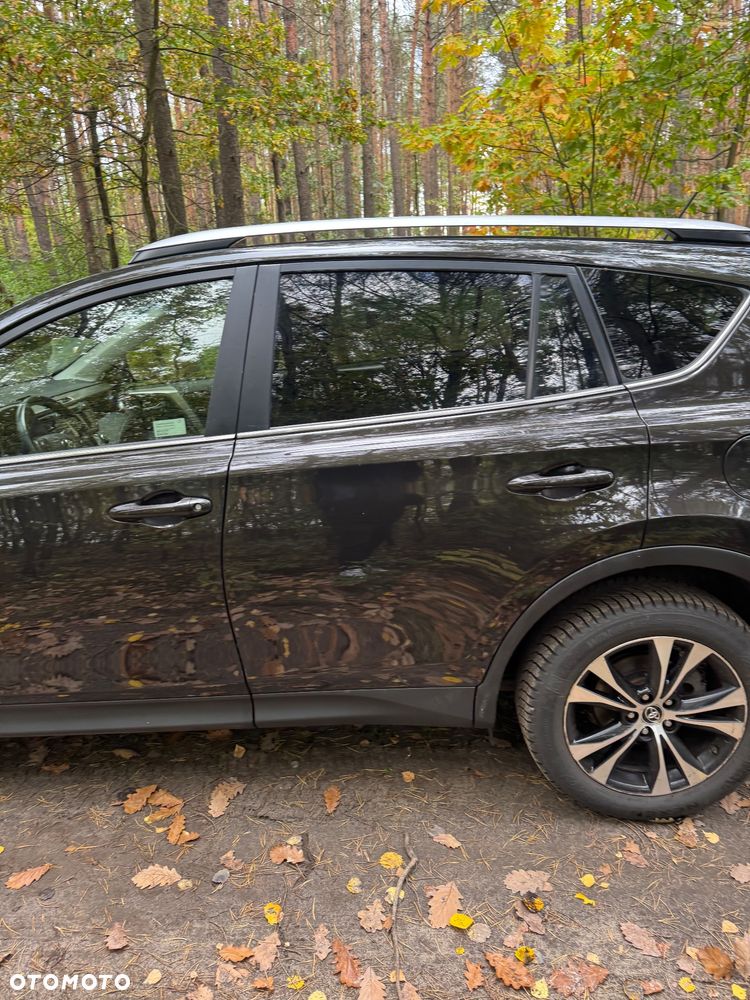 Toyota RAV4 - 5