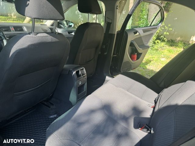 Volkswagen Jetta 1.6 TDI DPF Comfortline - 14