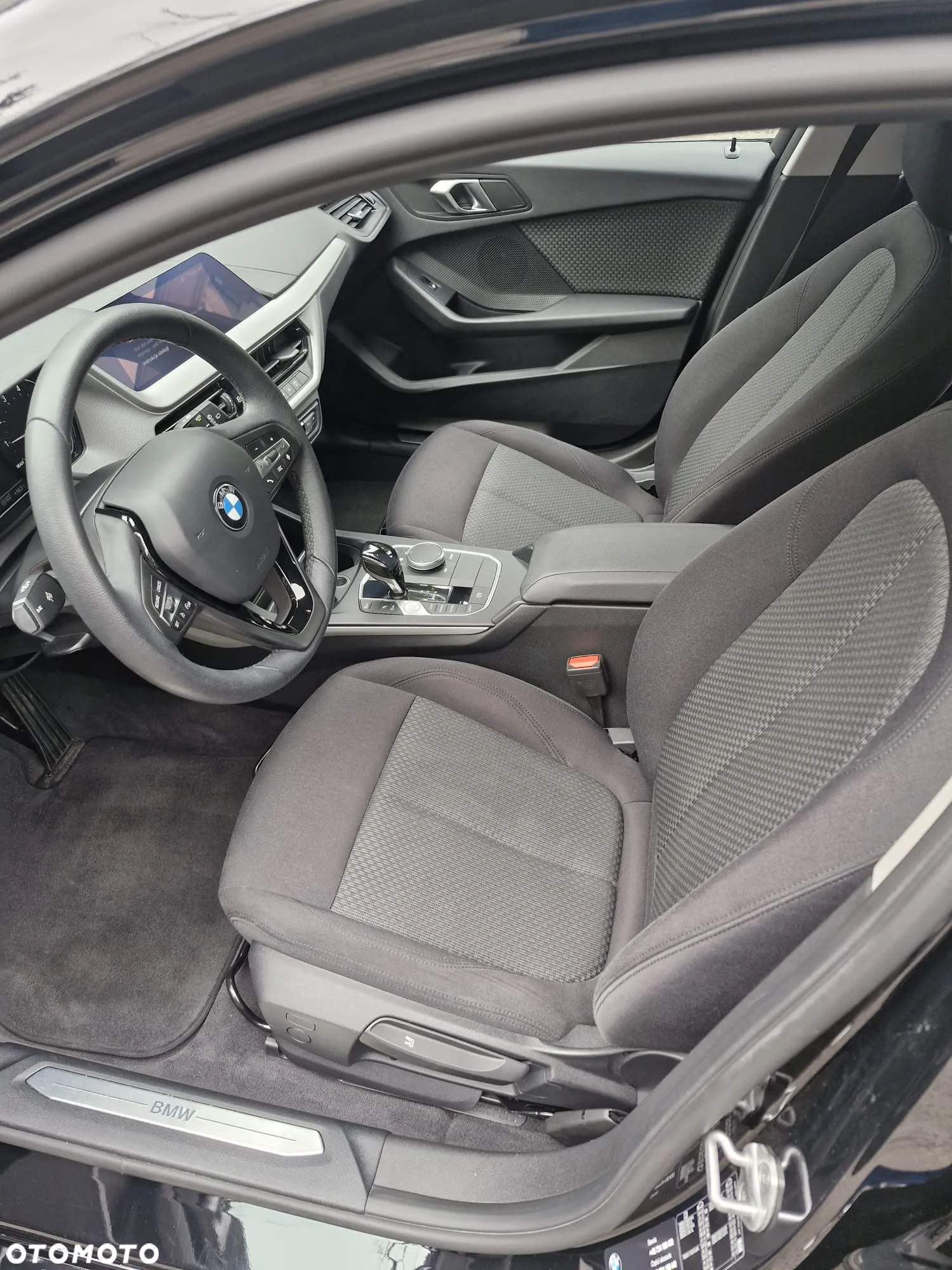 BMW Seria 1 118i Advantage - 9