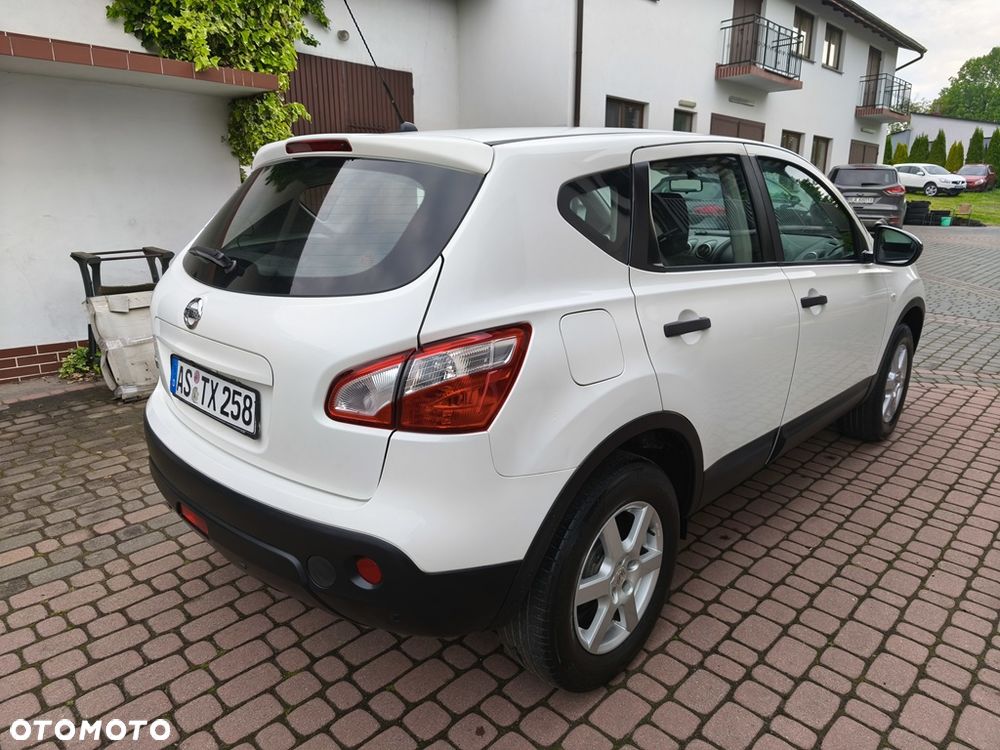Nissan Qashqai 1.6 acenta - 9