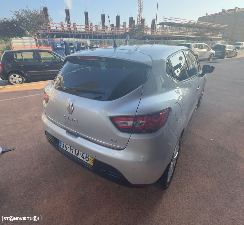 Renault Clio 0.9 TCe Limited - 11