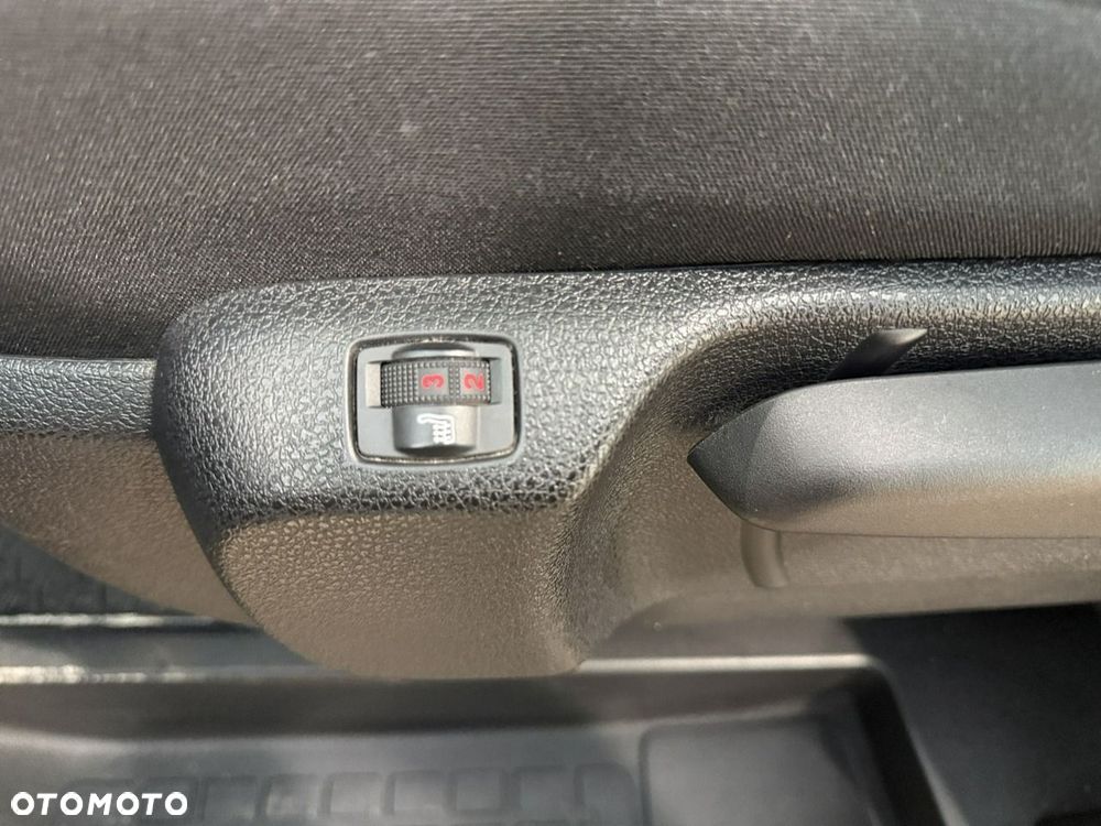 Opel Vivaro - 28
