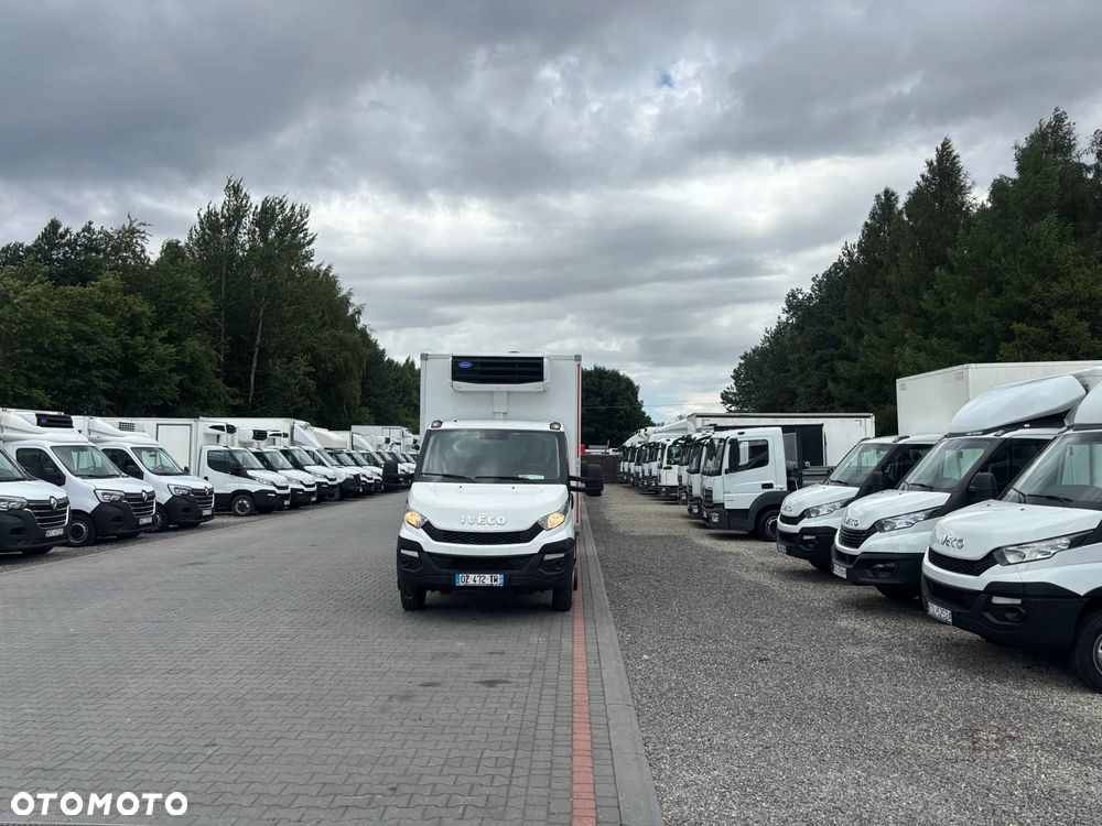 Iveco IVECO DAILY CHLODNIA MULTI TEMPERATURA KONTENER WYWROT PODWOZIE DO ZABUDOWY W OFERCIE 70 SZTUK NA PLACU DAILY 70C17,70C18,70C15,72C18 - 2