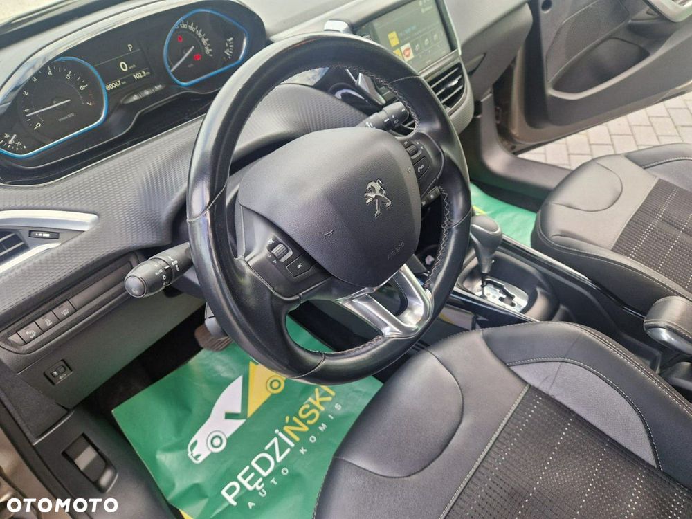 Peugeot 2008 PureTech 110 GPF Stop&Start EAT6 Allure - 14