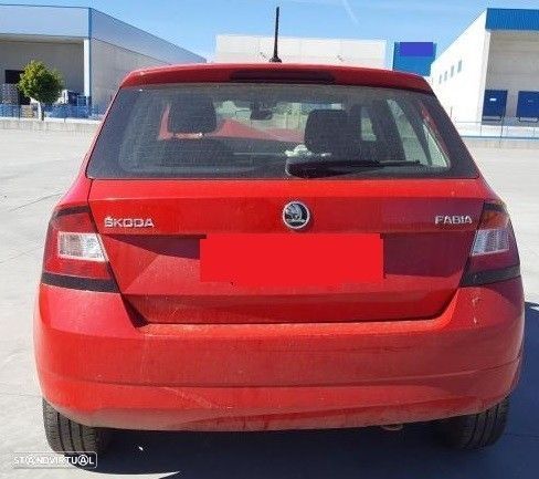 Peças Skoda Fabia III (NJ3) 1.0 TSI 2021 - 12