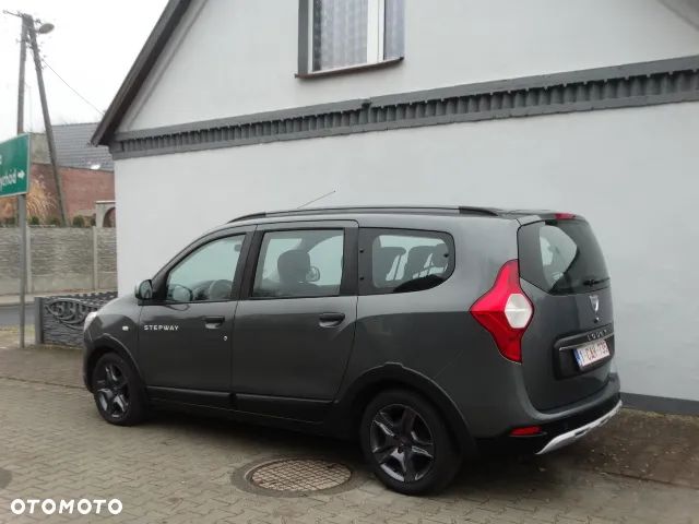 Dacia Lodgy TCe 115 Stepway - 5