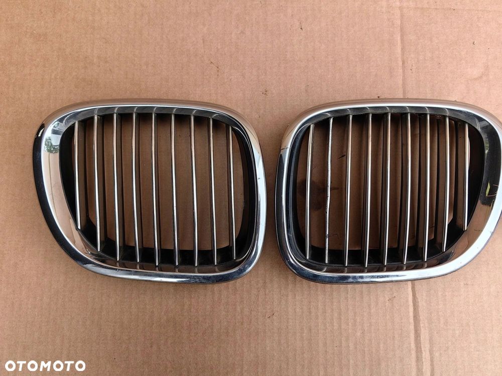 Grill Atrapa nerki BMW z3 chrom oryginalne 8397503 8397504 komplet - 2