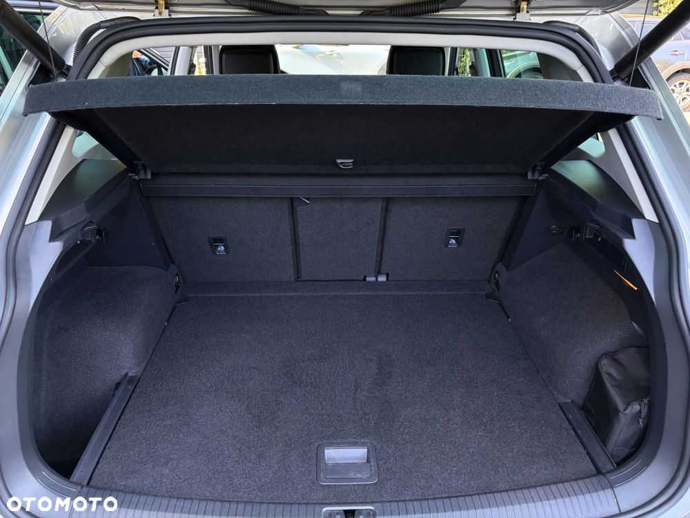 Volkswagen Tiguan - 37