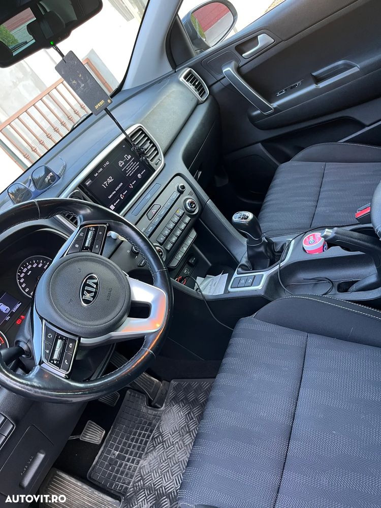 Kia Sportage 1.6 GDI 6MT 4x2 Style - 11