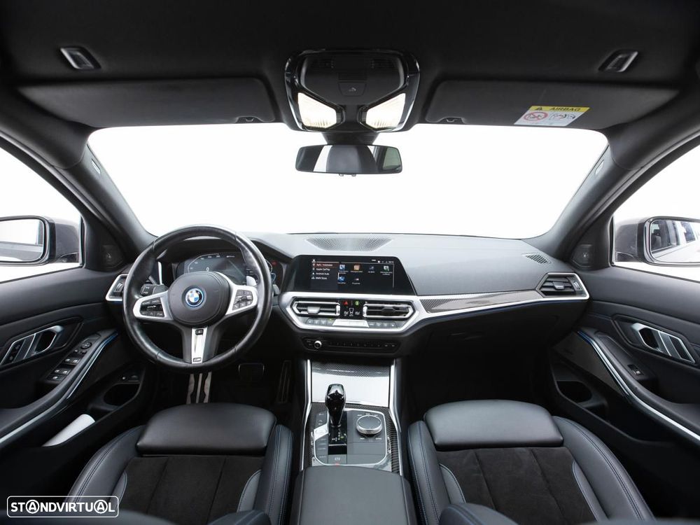 BMW 330 e xDrive Aut. M Sport - 8