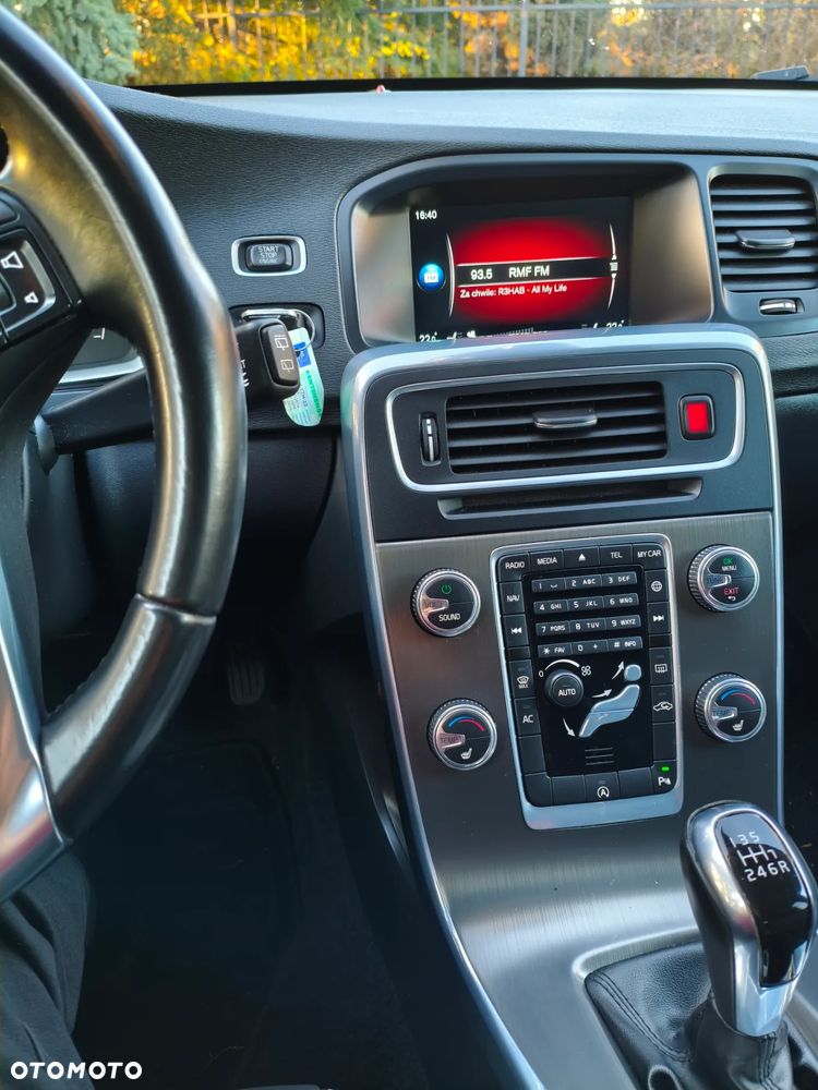 Volvo V60 D4 - 13
