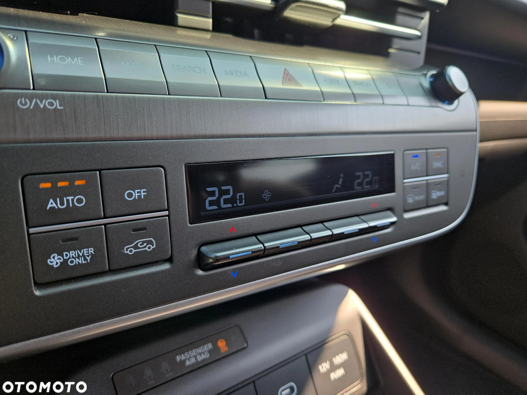 Hyundai Kona Electric 64kWh Executive - 24