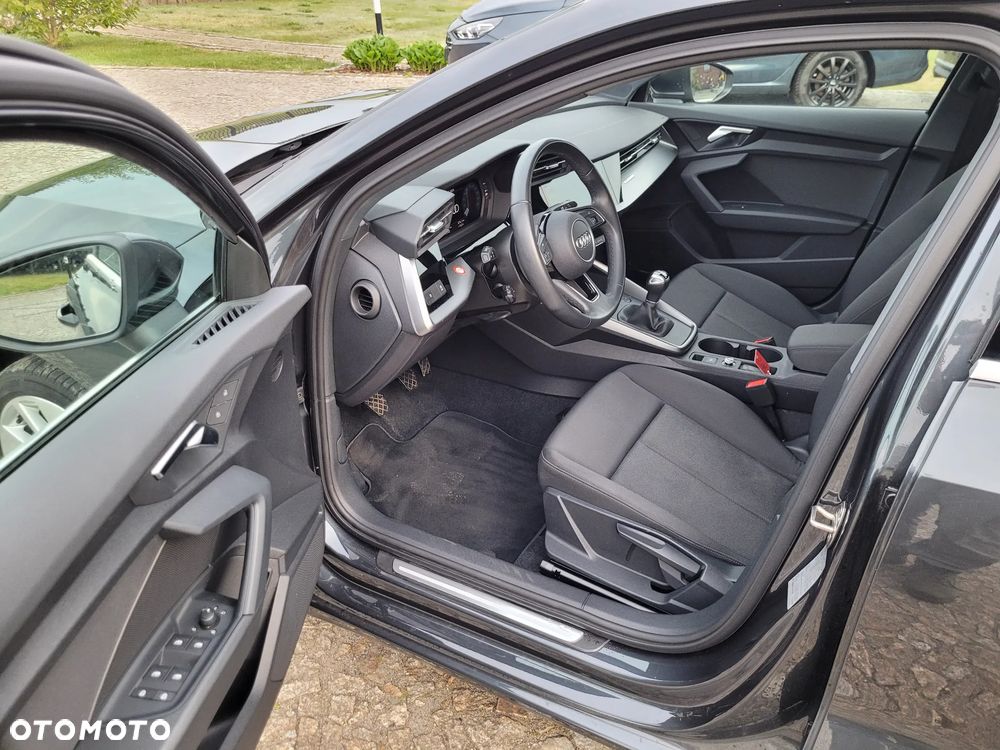 Audi A3 Sportback 35 TFSI cylinder on demand design - 7