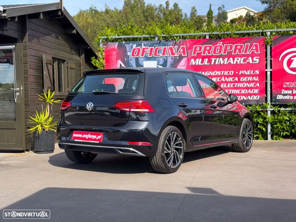 VW Golf 1.6 TDI Confortline - 9