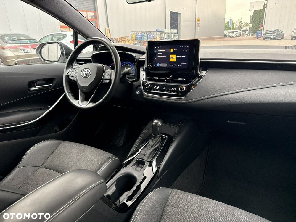 Toyota Corolla 2.0 Hybrid Comfort - 21