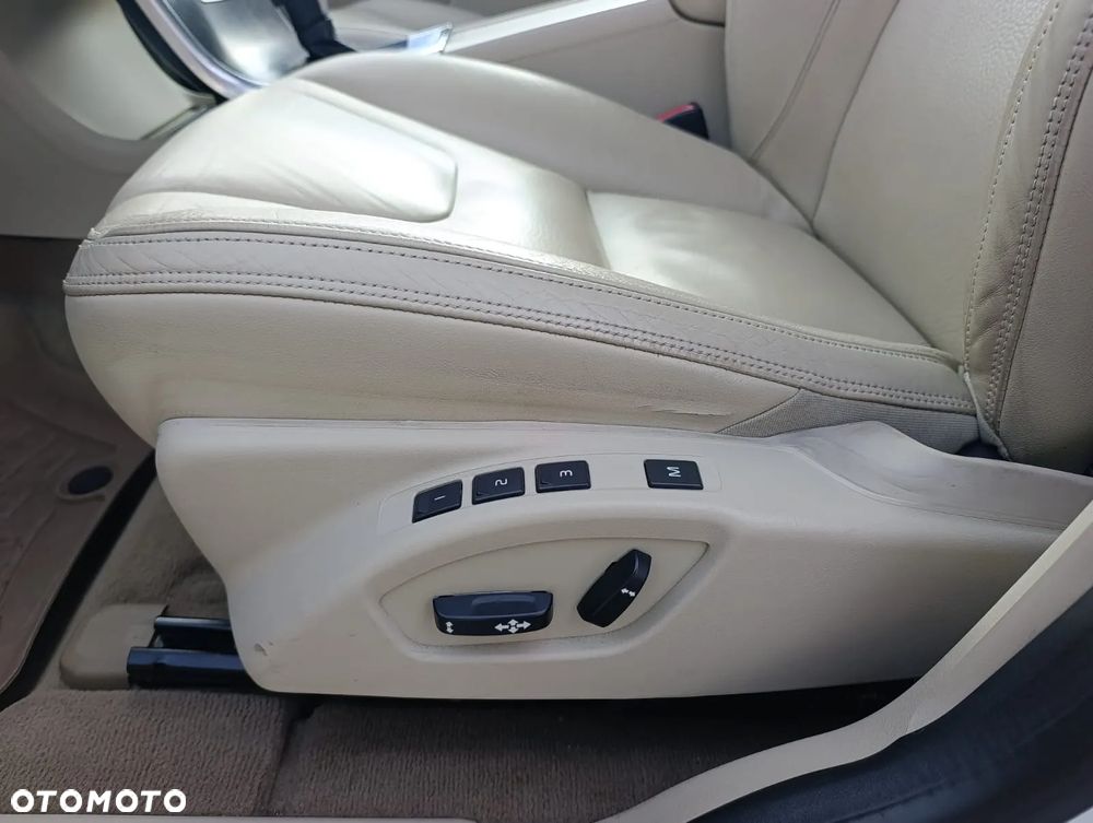 Volvo XC 60 T6 AWD Edition Pro - 9