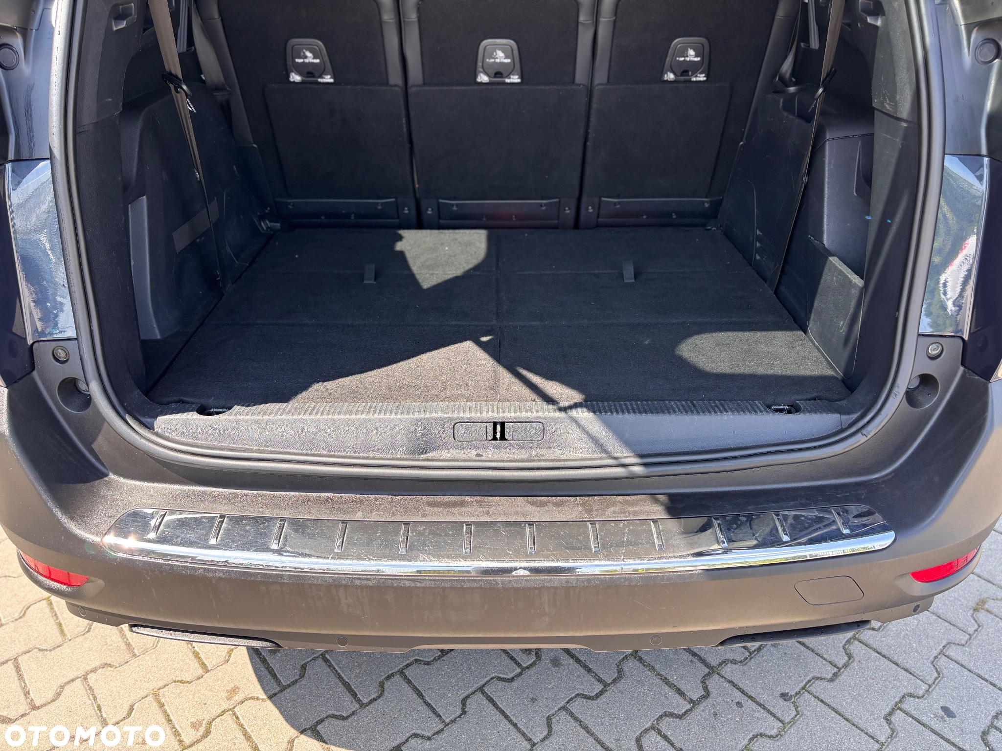 Peugeot 5008 2.0 BlueHDI Allure S&S - 35
