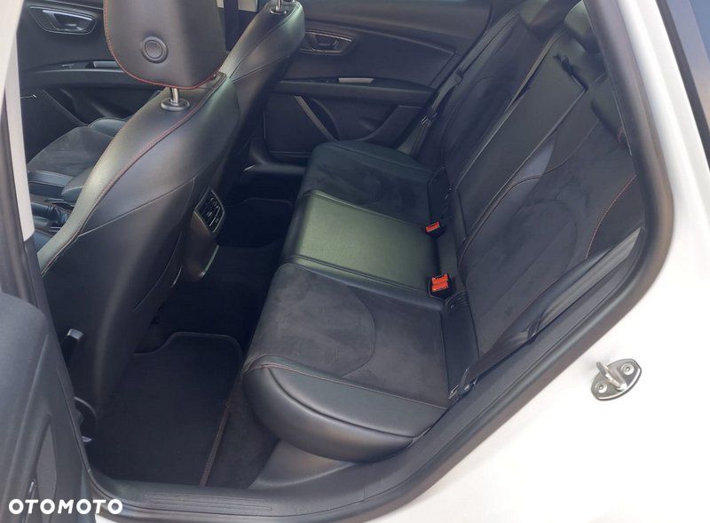 Seat Leon Sportstourer 2.0 TDI Start&Stop DSG FR - 31